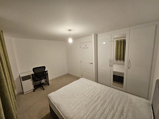 Large bedrooms in Dartford- must see Main Photo