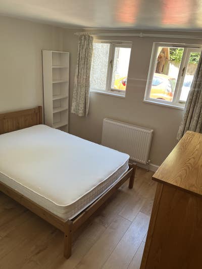 Garden Studio  Main Photo