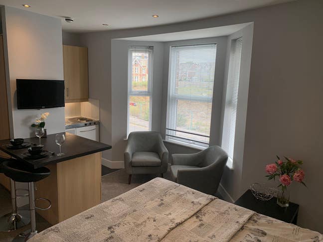 Double room & Kitchenette,  Main Photo