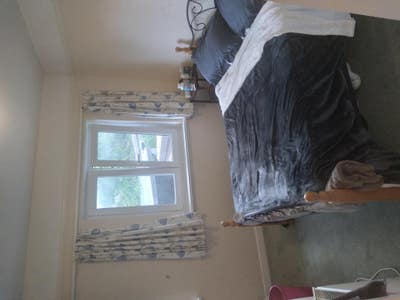 Nice double room in shared house, own living room Main Photo