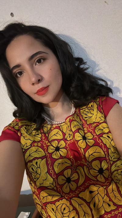 Hi! My name is Diane,  I'm a 28 years old wor... Main Photo