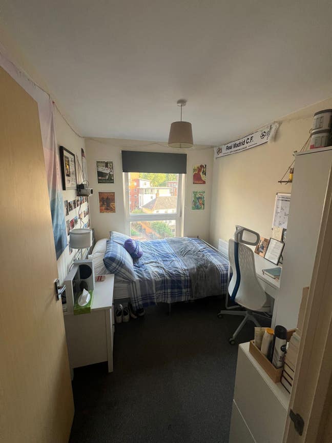 Double room in Hackney!  Main Photo