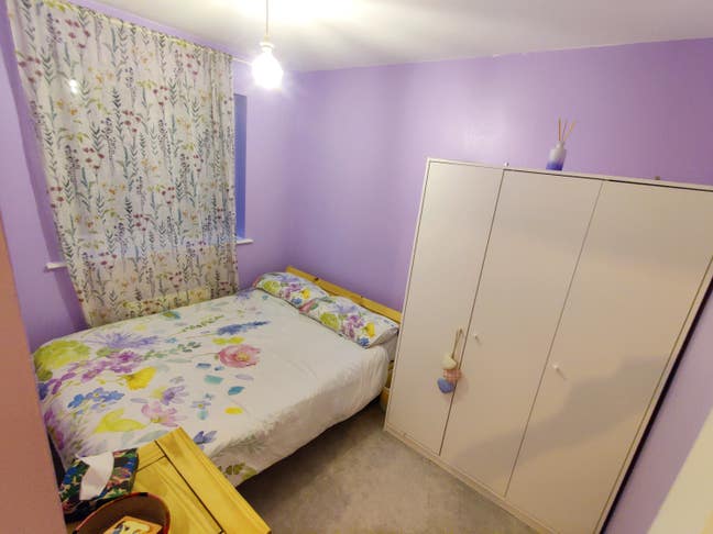 Beautiful home with double room facing the garden Main Photo