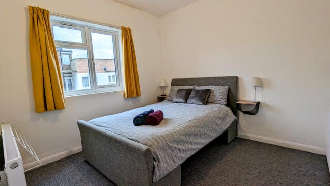 Double room 10 mins walk from Canning Town Main Photo