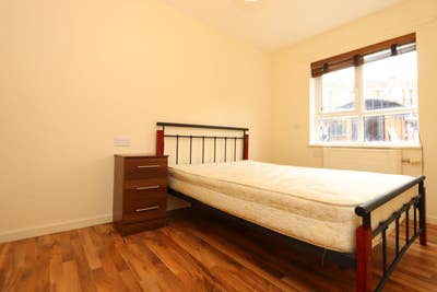 New room in Zone 1 - London Bridge SE1 - January Main Photo