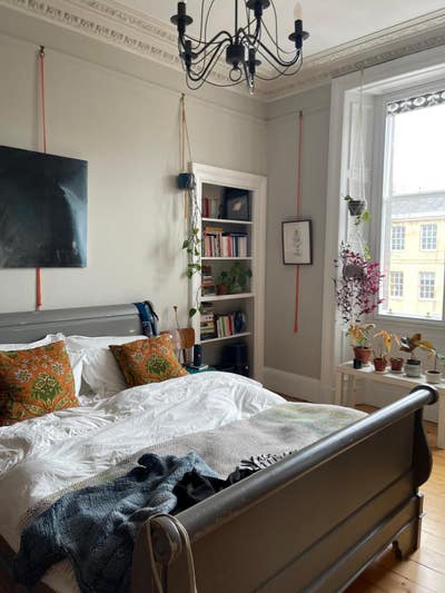 LARGE ROOM in 2 bed Leith Prof 27 June 2026 Main Photo