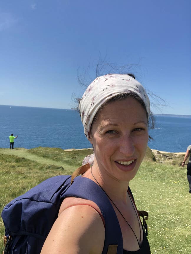 Great room and people  Main Photo