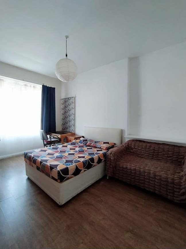 Cozy Room in West End Glasgow Main Photo