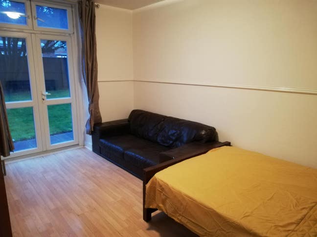 ✨ Double Room With Private Garden ✨ Main Photo