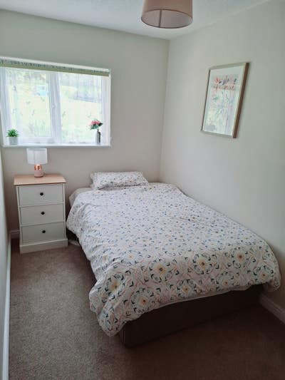 Room to let Main Photo