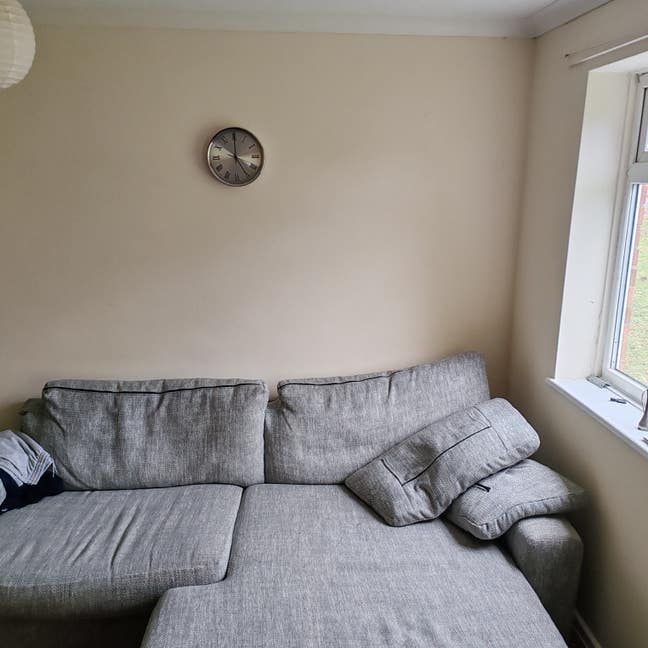 Single room available  Main Photo