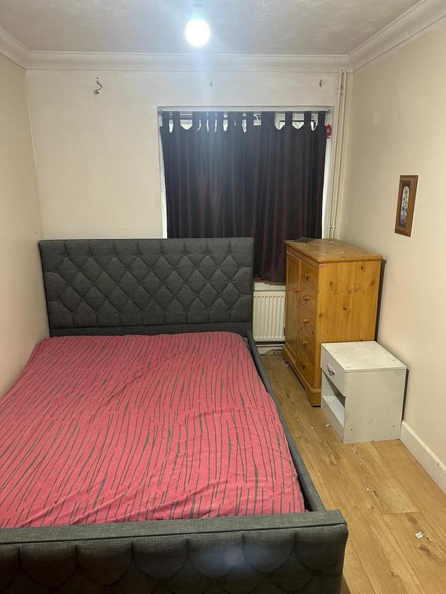 En-Suite Loft Double Room to Let Main Photo