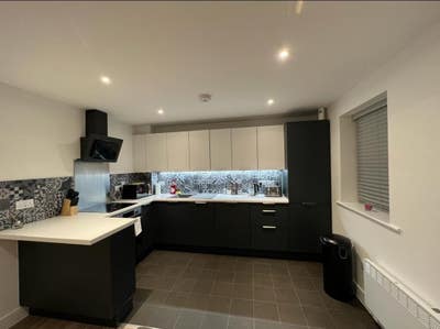 2 Bed Apartment in Old Town Swindon  Main Photo
