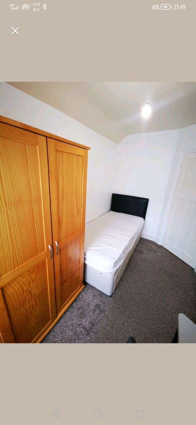 Single room for rent  Main Photo