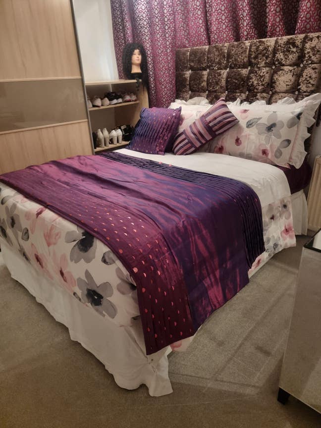 Finished Double Room  Main Photo