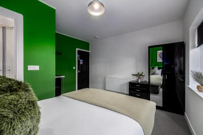 Ensuite Double Room on Eadie Street, Stockingford Main Photo