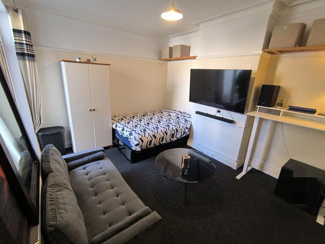 Double room in centre of Newquay  Main Photo