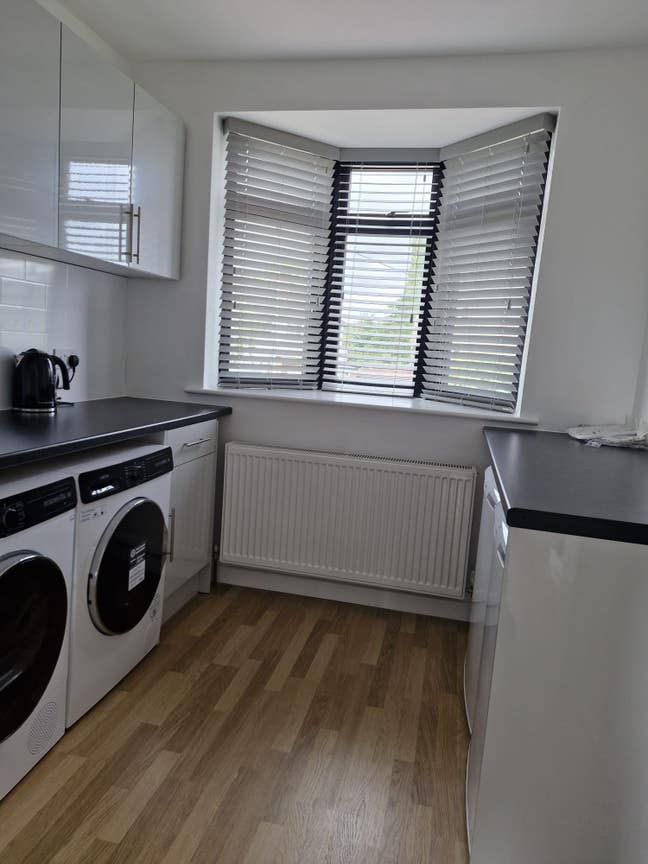 En suite double room to rent in Borehamwood Main Photo
