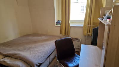 Double Room in City Centre Flat Main Photo