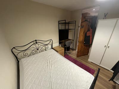 Spacious Double Room Available - all inclusive  Main Photo