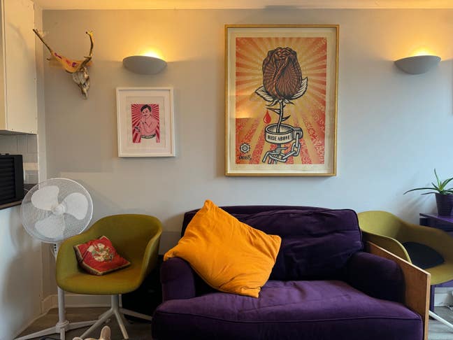  Room with a view   Main Photo