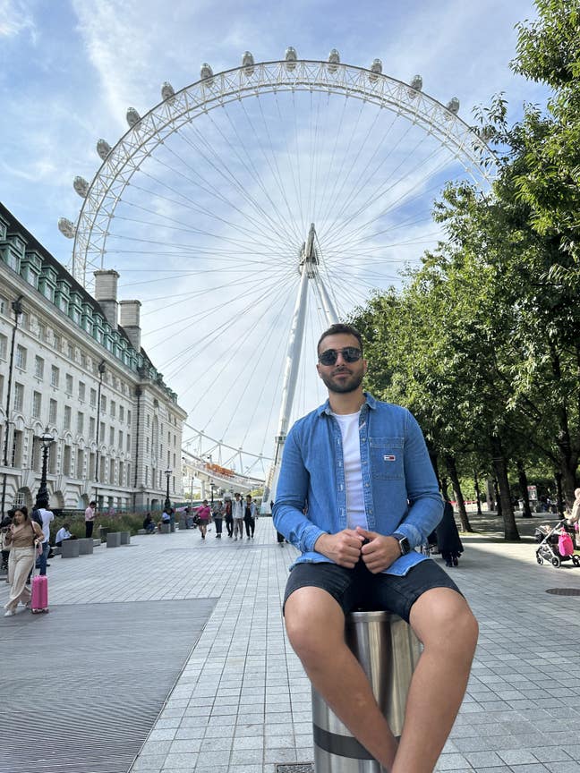 Looking for a Room in London Main Photo