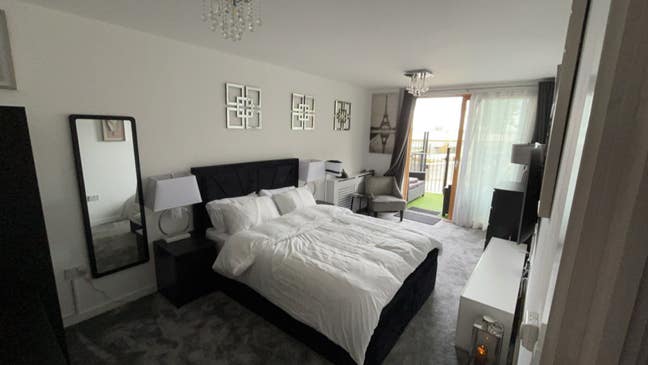 Brand New Luxury Spacious Double Room To Rent  Main Photo