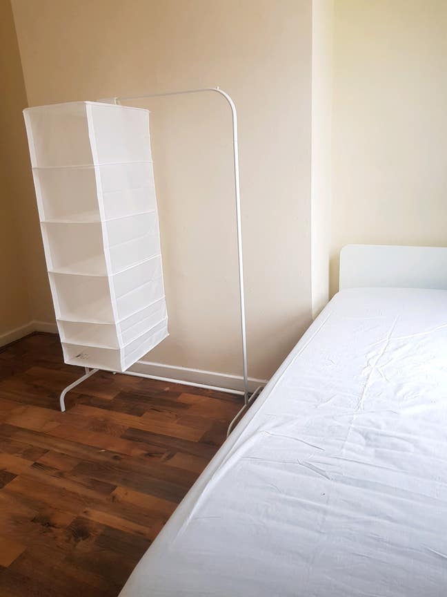 Low Deposit Option! Great Single Near Old Swan! Main Photo