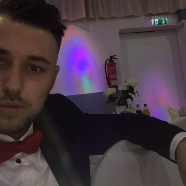 I am a professional male aged 31. I’m looki... Main Photo