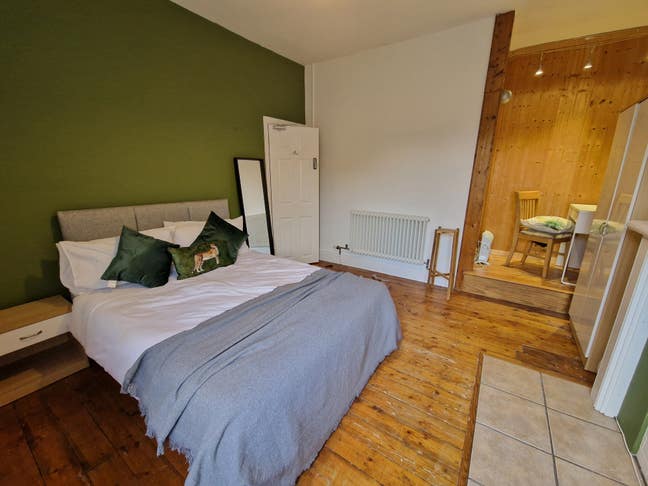 ✨Irlam Double Rooms✨ Great Location  Main Photo