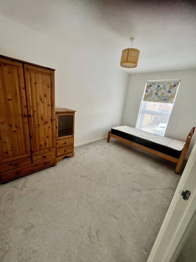 Room to let Main Photo