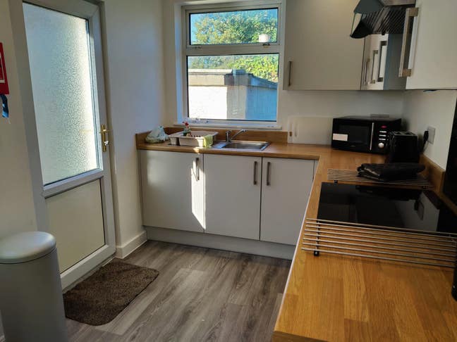 1 single room near Southmead Hospital Main Photo