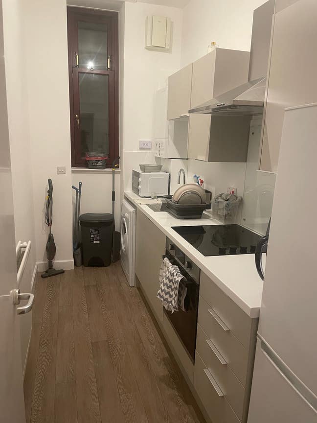 1 Bed Flat for Short Term Let (Bills  Inclusive) Main Photo