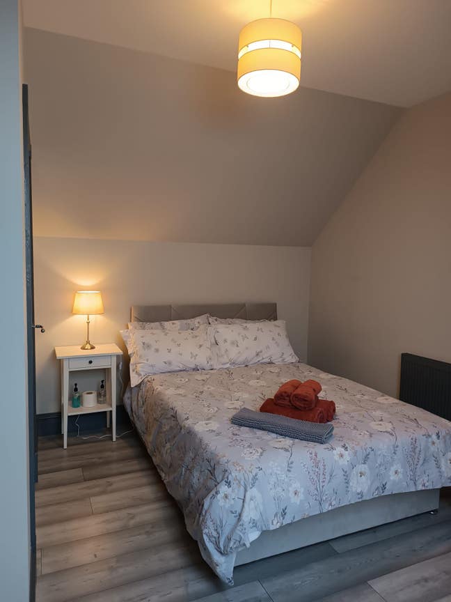 Double Room | Excellent Location | Inches Main Photo