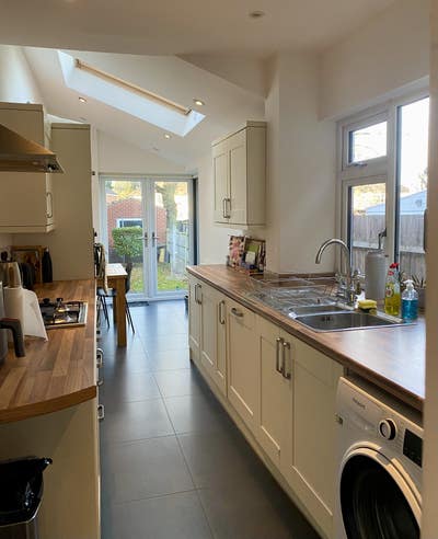 Large room in all girl house, Sutton Coldfield Main Photo