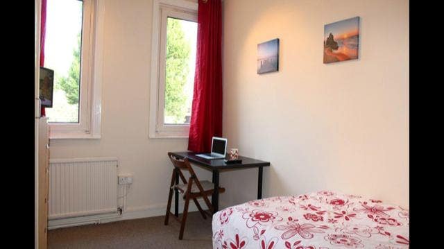 Large Single Room Close To Clapham Junction Main Photo