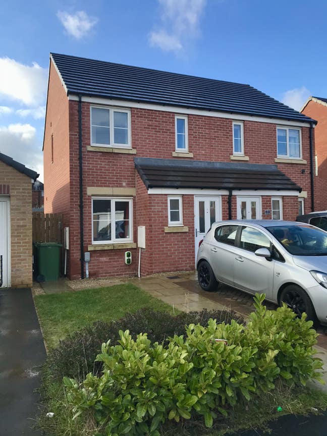 Modern Double Room - Bills included Main Photo