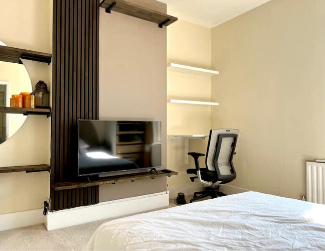 Beautiful double room with own bathroom Main Photo