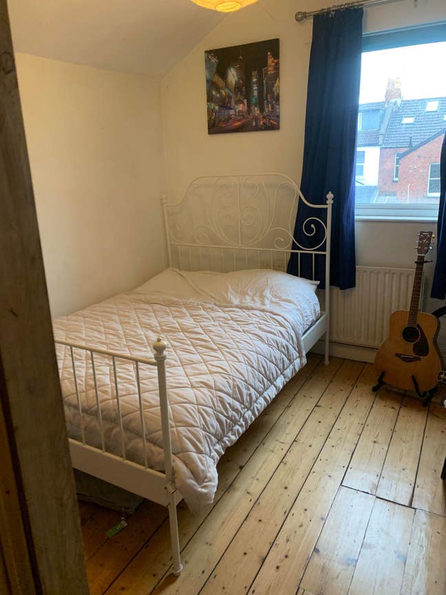  Double Room available in Bristol BS4 - Mon-Friday Main Photo