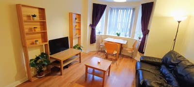 Double Room. 2-Bed flat Newington. Bills included Main Photo