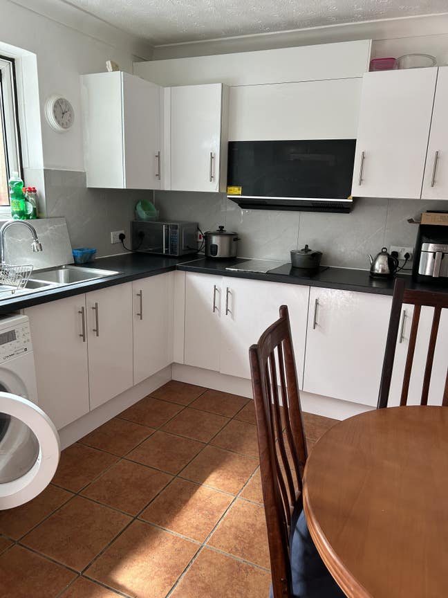 CB1 8RA single bedroom to rent Main Photo