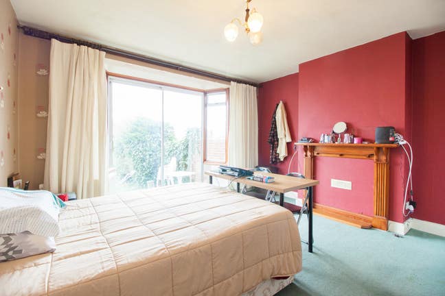 Best neighbourhood in wembley. lovely rooms large Main Photo