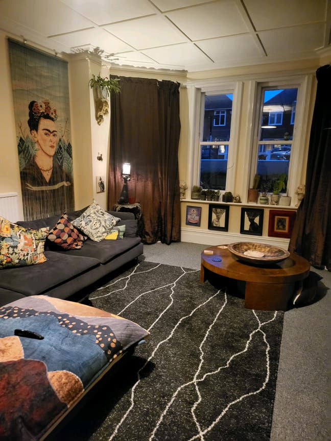 Large flat central Hove  30 seconds from seafront Main Photo