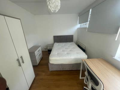 Beautiful, Large Double Room - Oval, Brixton Main Photo