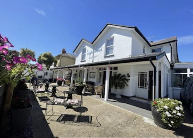 Double /en-suite rooms Sandown Isle of Wight  Main Photo