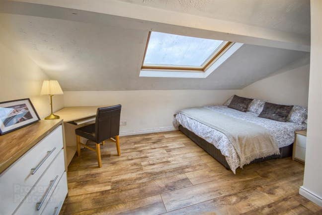 🤗Spacious Double Room In Farnham St🤗 Main Photo