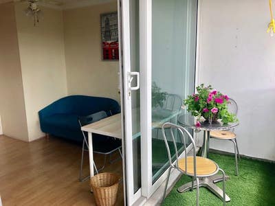 Extra large double room with private balcony Main Photo