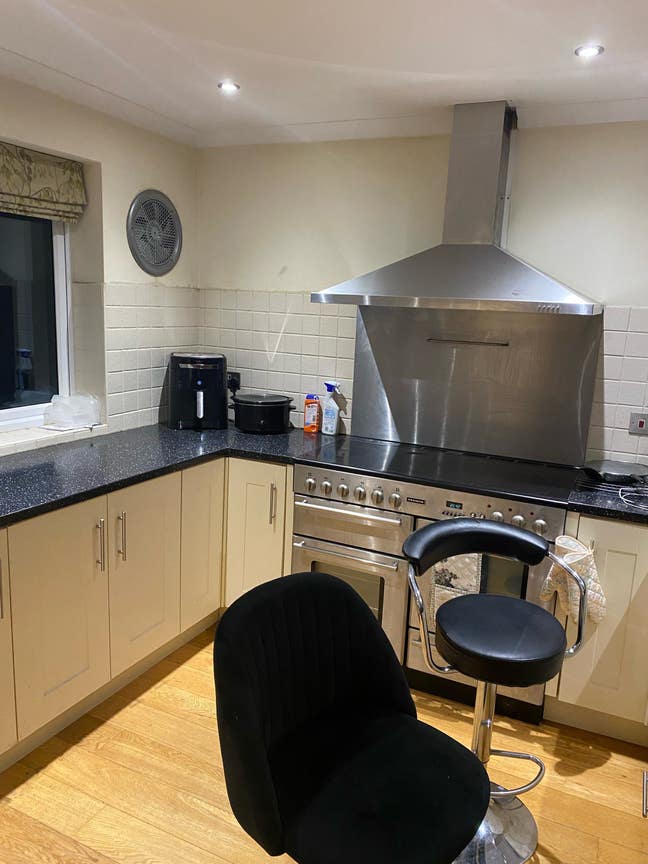 Lovely house in nailsworth  Main Photo