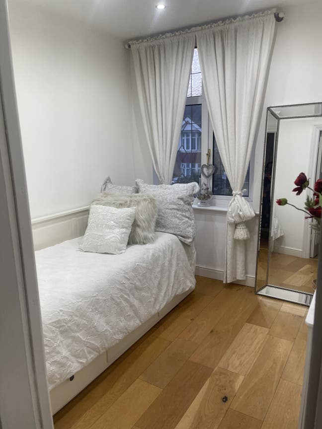 🏠 Room for Rent in Family Home Main Photo
