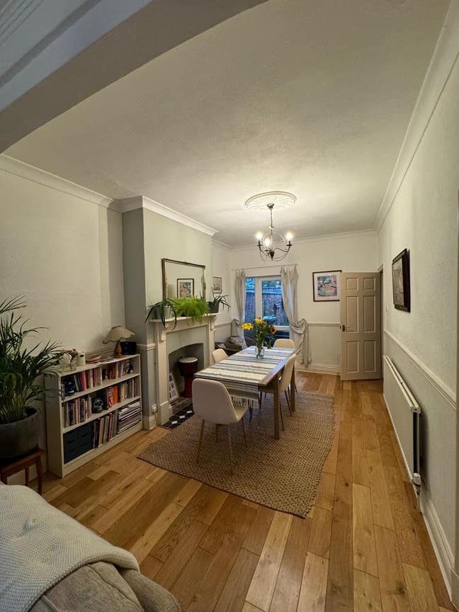 3 bed house in Clarendon Park - all bills included Main Photo